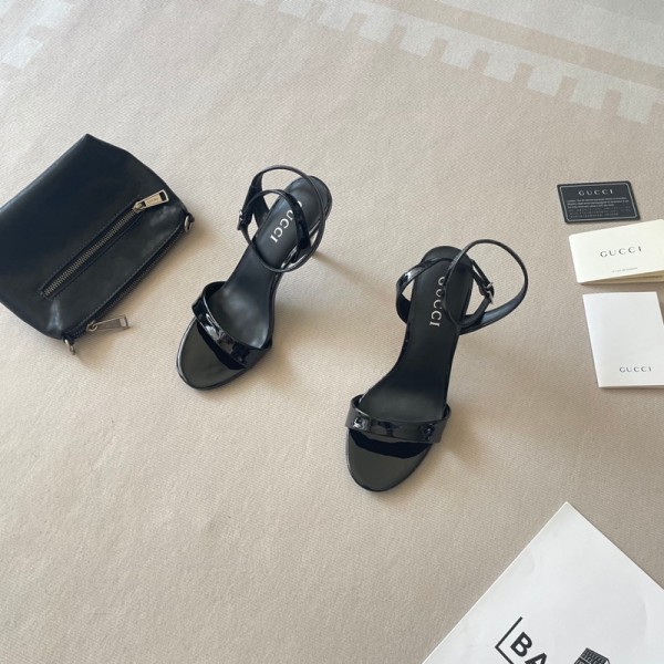 Gucci グッチブランドアンクルストラップ サンダル ハイヒールサンダル バックル ハイヒール8.0cm チャンキーヒール レディース ハイヒール 美脚 225~255