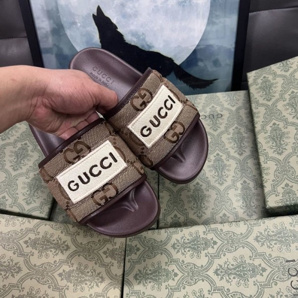 Gucci グッチブランド スリッパ レディース お出かけ用サンダルブランド室内スリッパ  ベランダ用ブランド ミュール  225¬270CM 美脚 可愛いレディース メンズ 室内履き スリッパ ペア カップル
