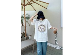 グッチ黒白Ｔシャツ バーバリーサマー寝具セット シャネル薄手ソックス