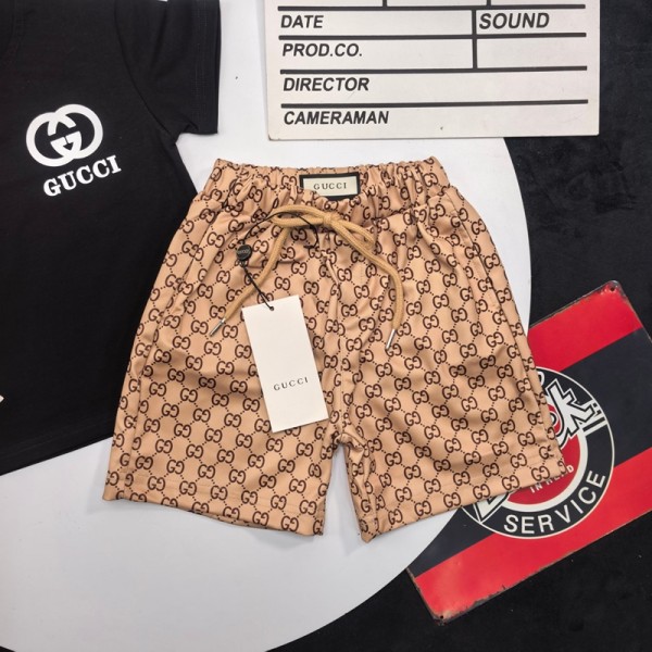 Gucci グッチブランド子供服 男の子 セットアップ 夏服 半袖 Tシャツ ハーフパンツ 半ズボン 90-160cm 上下セット 子供 ジャージ 上下セット 男の子 カジュアル 韓国 お洒落 男の子 半袖スウェット セットアップ