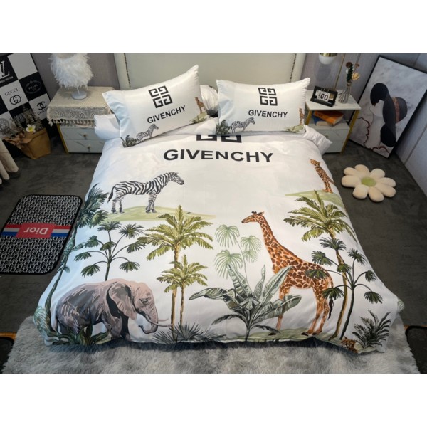 ハイブランド寝具 シャネル マットルイヴィトン バスローブGucci 布団