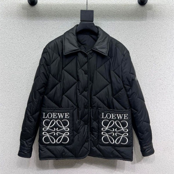 LOEWE ロエベブランド中綿 ダウンジャケット レディース ダウンコート 中綿 アウター コート 防寒 春 秋 冬 レディースコート エコダウン ショート コート 暖かい ボリューム フード ポケット 付き 防風 軽量 ミセス 大きいサイズ 韓国風 可愛い