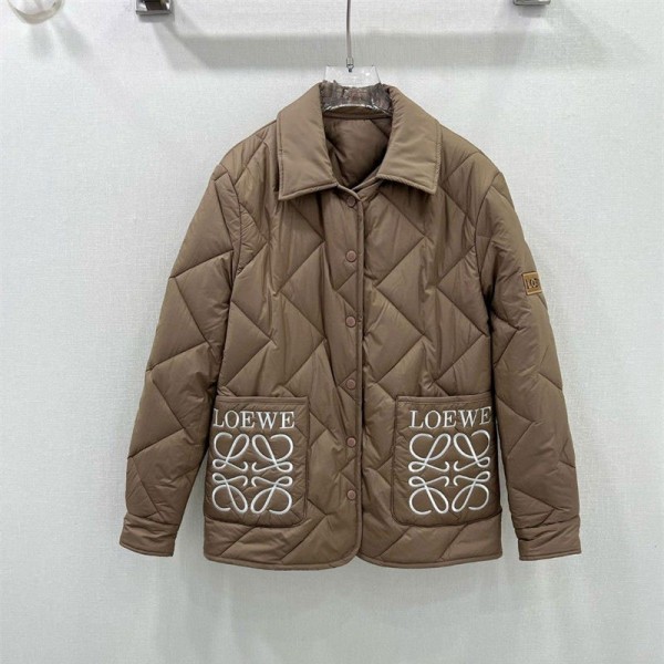 LOEWE ロエベブランド中綿 ダウンジャケット レディース ダウンコート 中綿 アウター コート 防寒 春 秋 冬 レディースコート エコダウン ショート コート 暖かい ボリューム フード ポケット 付き 防風 軽量 ミセス 大きいサイズ 韓国風 可愛い