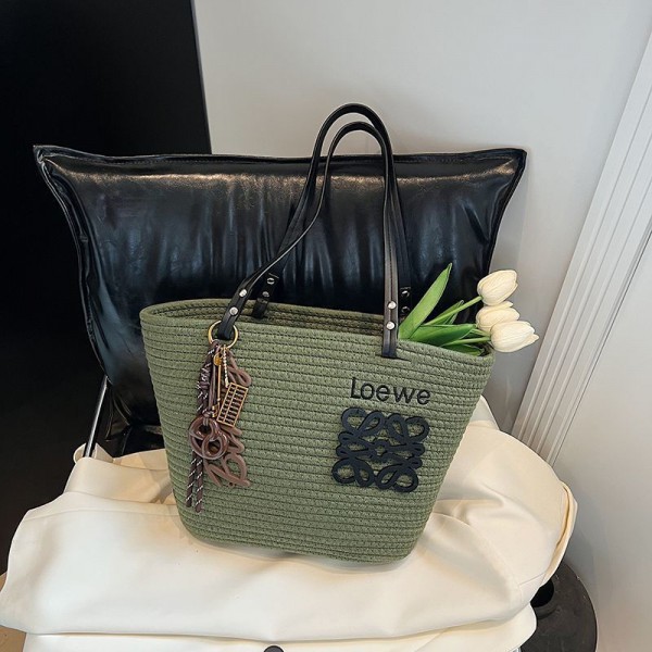 LOEWE ロエベ肩掛けバッグブランドトートバッグ レディース 編みトートバッグ 編みバッグ 通学 通勤 軽量 夏向け ショルダーバッグ おしゃれ 可愛い 大容量 シンプル 裏地付き カジュアル 