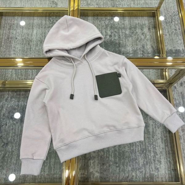 LOEWE ロエベブランド子供パーカー 女の子 男の子 スウェット キッズ トレーナー 綿 トップス 長袖 上着 丸襟 子供服 春秋冬 ポケット付き お洒落 100-165cm