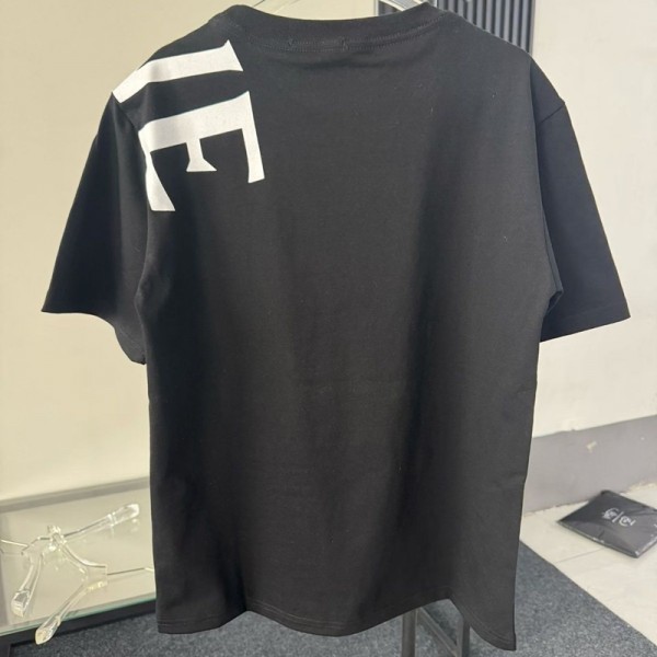 LOEWE ロエベtシャツハイブランド夏ハイブランド半袖tシャツ偽物レディース メンズ 上着 ブランド 服 コピー 激安屋 大人の上質Tシャツ S-2XL