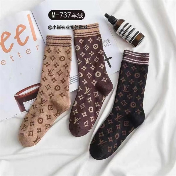 Lv ルイヴィトンハイブランド ソックス 綿製コットン 靴下 メンズ 通気性ブランドミドルソックス 高品質ブランドソックス 男女兼用 ファッション 3足セット