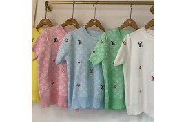 ルイヴィトンニットtシャツ ディオール人気スニーカー グッチスポーツタオル