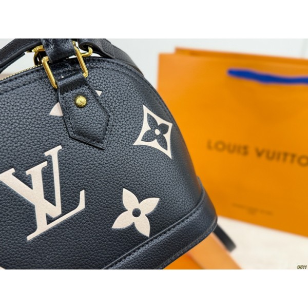 Lv ルイヴィトンブランドハンドバッグ ショルダーバッグ 2WAY 入学式 高見え レディース 卒業式 入園式 卒園式 裏ポケット 斜めがけバッグ 肩掛け フォーマル セレモニーバッグ 通勤 冠婚葬祭 カジュアル