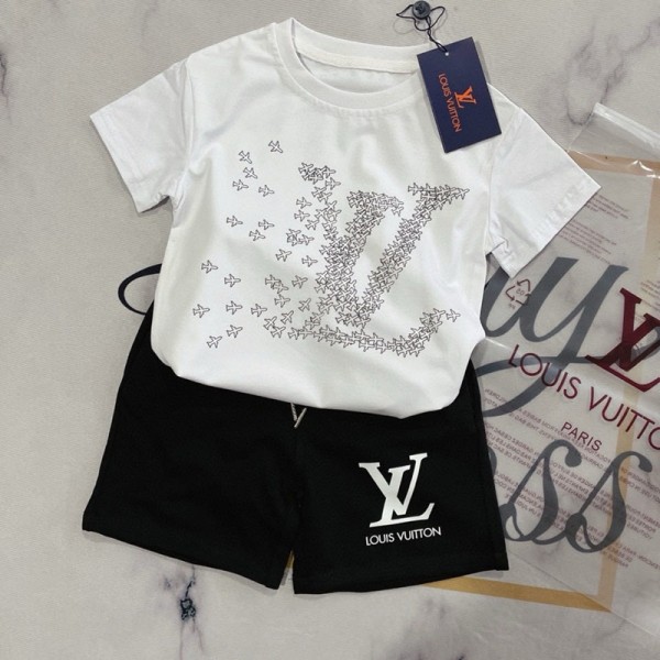 ブランドルイヴィトン子供服 男の子 セットアップ LV 夏 Tシャツ 半ズボン 2点セット ガールズ ジャージ 90-160CM 半袖 スウェット デニムパンツ 上下セット 女の子服 キッズ 韓国 おしゃれ 可愛い 通園 通学 女児服 普段着 子供 ジュニア服