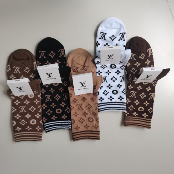 Lv ルイヴィトンブランドミドルソックス 高品質浅口ソックス 女の子好き 韓国上質な コットン ソックス くつしたブランドソックス 男女兼用 ファッション