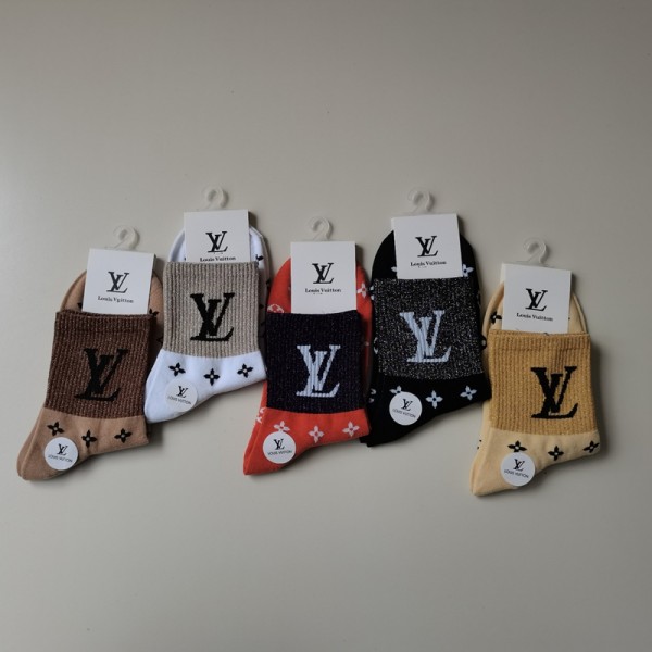 Lv ルイヴィトンブランド ハイソックス 大人気浅口ソックス 女の子好き 韓国上質な コットン ソックス くつしたブランドソックス 男女兼用 ファッション