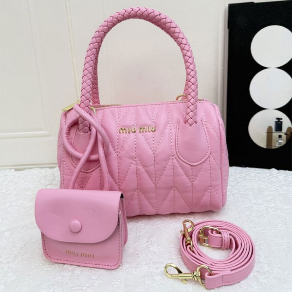 ミュウミュウ MiuMiuハイブランドミニボストンバッグ ショルダーバック ボックス型 手提げバッグ PUレザー レディース 斜め掛けバッグ 肩掛けバッグ 小さめ ミニバッグ スクエアショルダーバッグ
