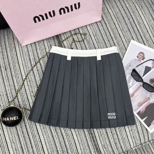 ブランド MIUMIU プリーツスカート ミュウミュウ ミニ スカート レディース ミニ 美脚 セクシースカート 通勤 オフィス OL 制服 大きいサイズ Aライン 春 夏 プリーツ 超ミニ 美尻 スカート ハイウエスト