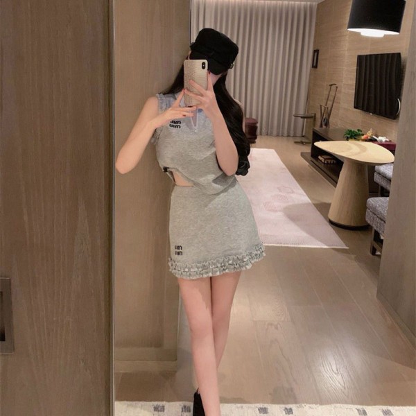 ミュウミュウ MiuMiuブランド夏 半袖 セットアップ レディース 上下セット ジャージ 韓国風 S - L ハーフジップ ショートパンツ 2点セット バイカラー ワッフル生地 カジュアル おしゃれ スポーツ 部屋着 ルームウェア ゆったり