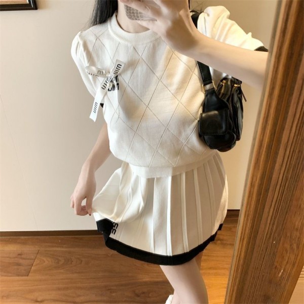 ミュウミュウ MiuMiuハイブランドリプニット ニットｔシャツ レディース プリーツスカート サマーニット トップス シャツ 柔らかい 薄手 大人 おしゃれ エレガント 上品 きれいめ ストレッチ 通勤 ゆったり 夏服 S- XL