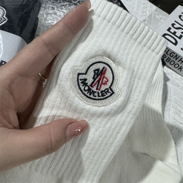 Moncler モンクレールハイブランド ソックス 綿製浅口ソックス 女の子好き 韓国上質な コットン ソックス くつしたブランドソックス 男女兼用 ファッション