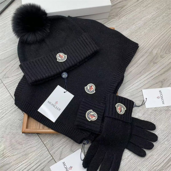 ブランド Moncler ニット帽子 マフラー 手袋 3点セット メンズ レディース モンクレール ニット帽 ネックウォーマー グローブ カーフ 暖かい 防寒 保温 防寒 防風 スキー 自転車 アウトドア クリスマス 男女兼用 ブランド Moncler ニット帽子 マフラー 手袋 3点セット メンズ レディース モンクレール ニット帽 ネックウォーマー グローブ カーフ 暖かい 防寒 保温 防寒 防風 スキー 自転車 アウトドア クリスマス 男女兼用