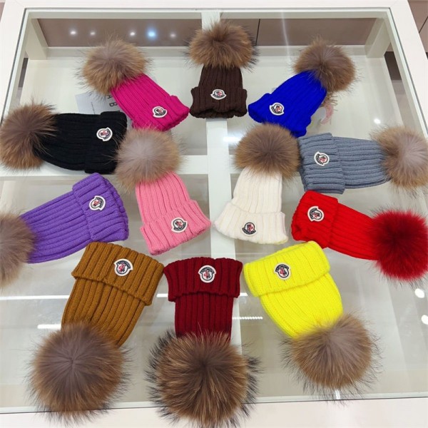 Moncler モンクレールハイブランドニット帽 メンズ レディース ポンポン付き 冬用 帽子 防寒 防風 ビーニー 親子ワッチキャップ おしゃれ かわいい 12色展開 フリーサイズ 柔らかい 暖かい スノボ
