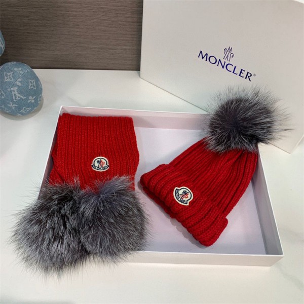 Moncler モンクレールハイブランド 秋冬 キッズマフラーブランドニットキャップ パロディ 子供ビーニー 激安 冬秋 スカーフ ファッション 使い心地よいファッション ふさ飾り 男女兼用 ギフト Moncler モンクレールハイブランド 秋冬 キッズマフラーブランドニットキャップ パロディ 子供ビーニー 激安 冬秋 スカーフ ファッション 使い心地よいファッション ふさ飾り 男女兼用 ギフト