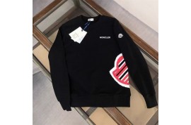 モンクレール流行りパーカー グッチもこもこスリッパ シャネル厚手タオル