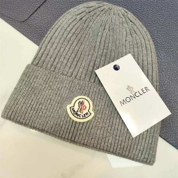 Moncler モンクレールブランド ニット帽 メンズ レディース 秋 冬 帽子 防寒 防風 伸縮性 ビーニー 小顔効果 おしゃれ 無地 シンプル 通勤 通学 アウトドア 4色展開 暖かい カジュアル 男女兼用