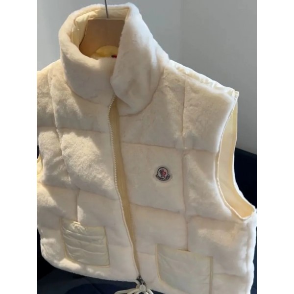 Moncler モンクレールブランド子供ファーベスト 女の子 キッズフェイクファー キッズ 厚手ベスト 中綿アウター もこもこ ホワイト 韓国 子供服 子ども服 防寒 秋 冬 保育園 幼稚園 ポス 110-170cm