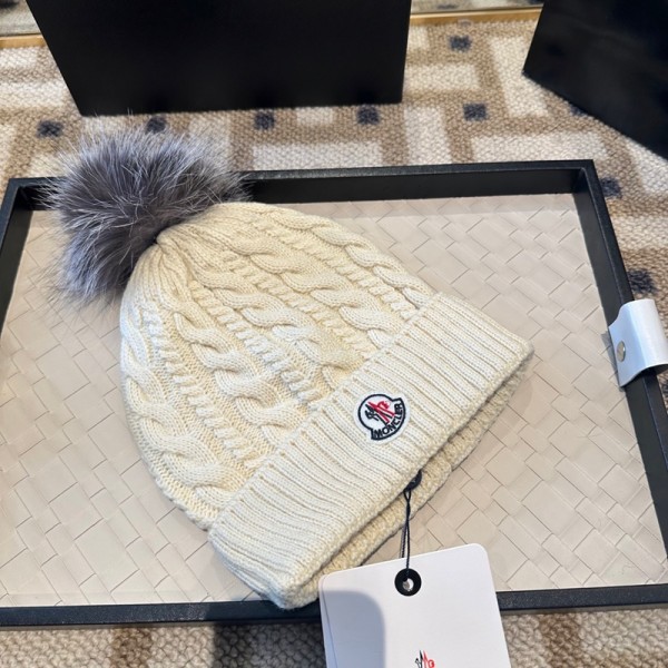 Moncler モンクレールハイブランドニット帽 ポンポン レディース 帽子 メンズ 秋冬 スキー スノボ 防寒 ニットキャップ ボンボン ニット帽 かわいい 着心地よい