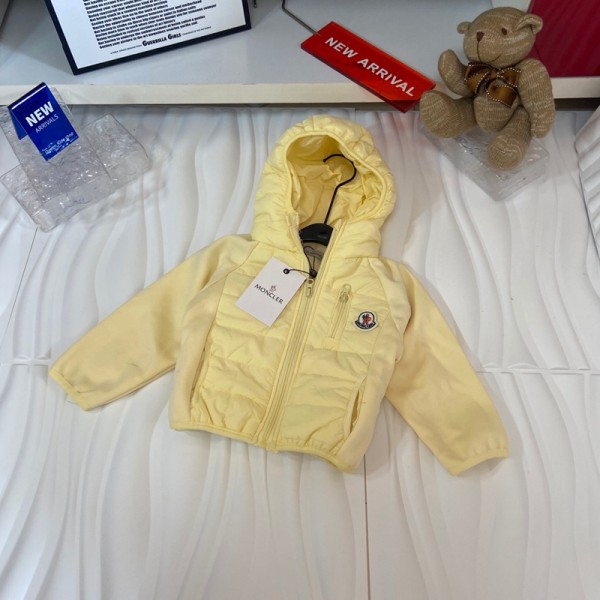 Moncler モンクレールブランド 子供服 女の子 ジャケット 中綿コート ライトコート 軽量 フード付き ブルゾン アウター ジャンパー ガールズ キッズ カジュアル 90-130cm 可愛い おしゃれ 春秋冬 通学 通園 防寒