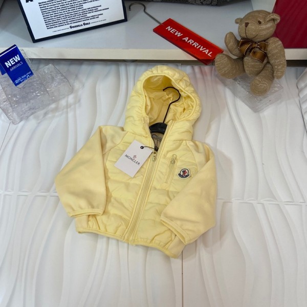 Moncler モンクレールブランド 子供服 女の子 ジャケット 中綿コート ライトコート 軽量 フード付き ブルゾン アウター ジャンパー ガールズ キッズ カジュアル 90-130cm 可愛い おしゃれ 春秋冬 通学 通園 防寒