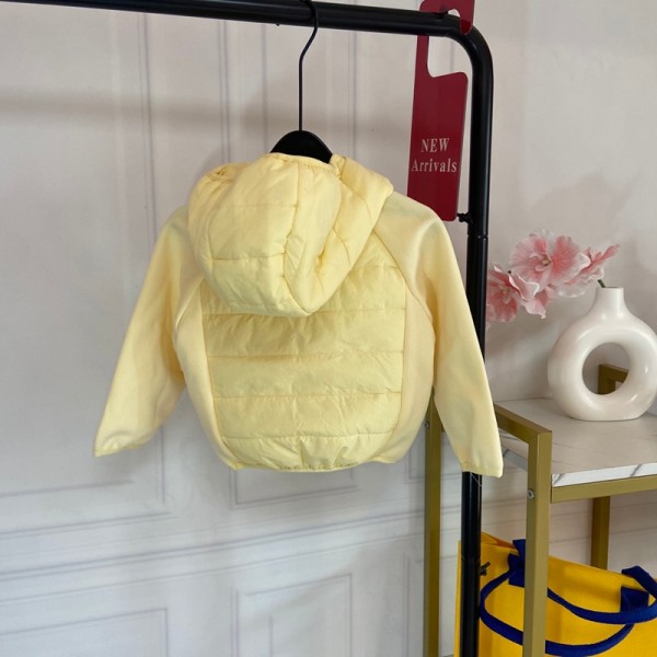 Moncler モンクレールブランド 子供服 女の子 ジャケット 中綿コート ライトコート 軽量 フード付き ブルゾン アウター ジャンパー ガールズ キッズ カジュアル 90-130cm 可愛い おしゃれ 春秋冬 通学 通園 防寒