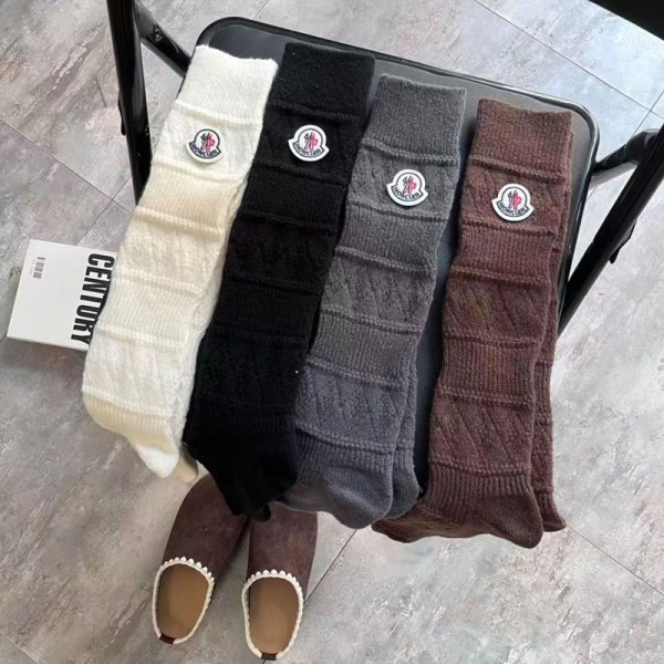 Moncler モンクレールハイブランド ソックス 綿製レディース向け 靴下 かわいいブランド ストッキング 大人気ブランドソックス 男女兼用 ファッション