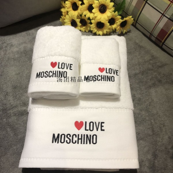 Moschino モスキーノバスタオル フェイスタオル激安ブランド ハンカチ 三枚セット ハンドタオル 耐洗濯 タオルブランド 人気 女性フェイスタオル ブランド 人気