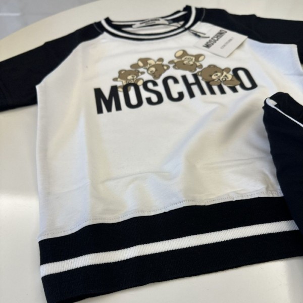 Moschino モスキーノブランド子供服 男の子 セットアップ 夏服 半袖 Tシャツ ハーフパンツ 90-140cm 上下セット 子供 ジャージ 上下セット 男の子 カジュアル 韓国 お洒落 男の子 半袖スウェット セットアップ