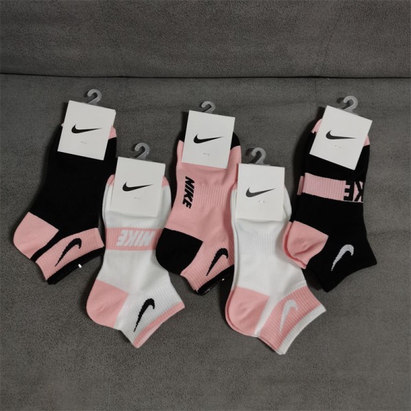 Nike ナイキブランド ストッキング 大人気浅口ソックス 女の子好き 韓国上質な コットン ソックス くつしたブランドソックス 男女兼用 ファッション