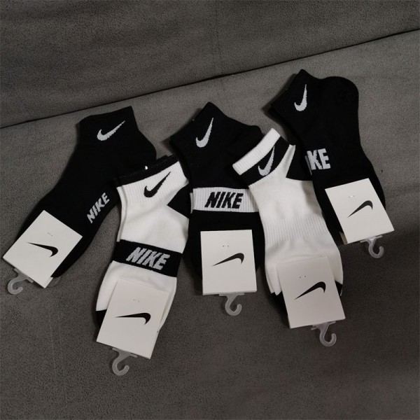 Nike ナイキハイブランド ソックス 綿製コットン 靴下 メンズ 通気性上質な コットン ソックス くつしたブランドソックス 男女兼用 ファッション