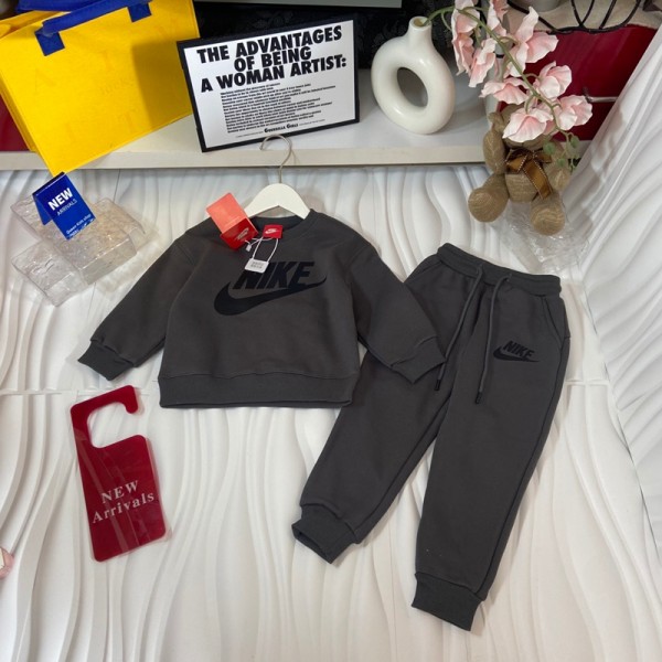 Nike ナイキハイブランドスウェット 上下 子供服男の子 女の子 裏起毛 トレーナー スウェットパンツ 上下セット パーカー 厚手 キッズパンツ おしゃれセットアップ 男女兼用 100¬160cm