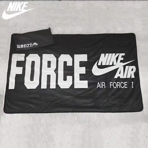 Nike ナイキビーチバスタオル 激安運動タオル ブランドスポーツタオル メンズ ハイブランド多用途タオルフェイスタオル ブランド 人気