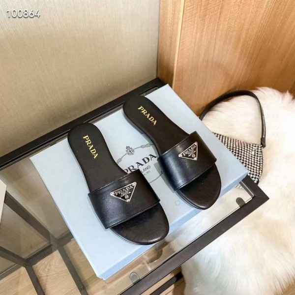 Prada プラダブランド室内スリッパ シャワー バス トイレ ベランダ用メンズ向けスリッパ夏履きやすい ルームシューズ レディース ブランドブランド ミュール  美脚 可愛い