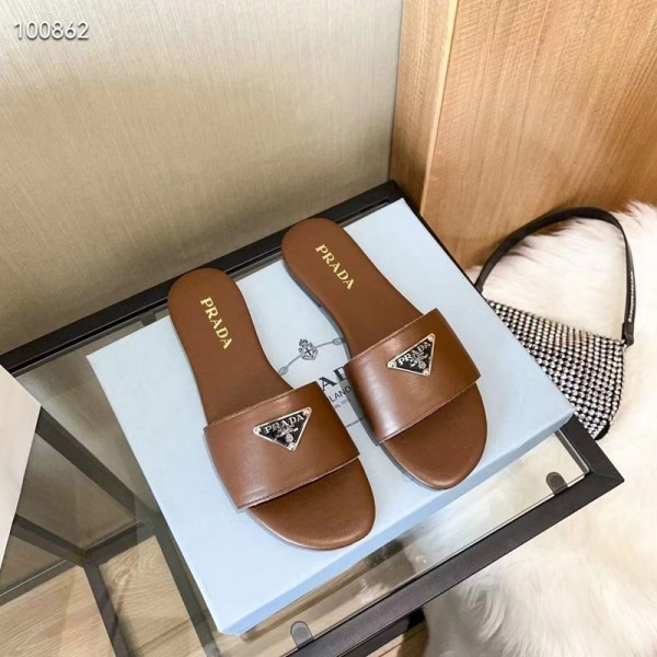 Prada プラダブランド室内スリッパ シャワー バス トイレ ベランダ用メンズ向けスリッパ夏履きやすい ルームシューズ レディース ブランドブランド ミュール  美脚 可愛い