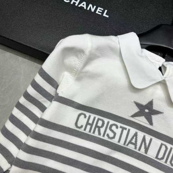 Dior ディオールハイブランドリブニット セーター レディース 長袖 女性らしい 上品  やさしい肌触り ニット S - L トップス ボートネック カットソー 柔らかい 伸縮性 薄手 着痩せ 着回し力 カジュアル きれいめ 婦人服 通勤 日常 春 秋 冬