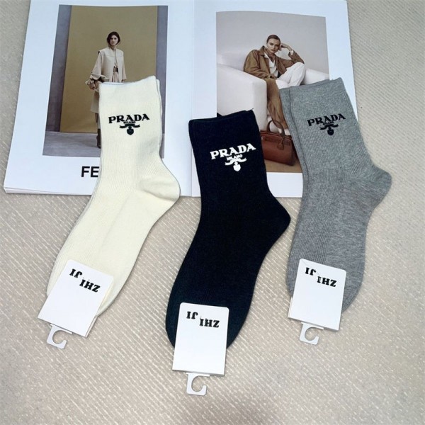 Prada プラダブランド ハイソックス 大人気ブランドミドルソックス 高品質 厚手ソックス 女の子好き 韓国上質な コットン ソックス くつした4足セット