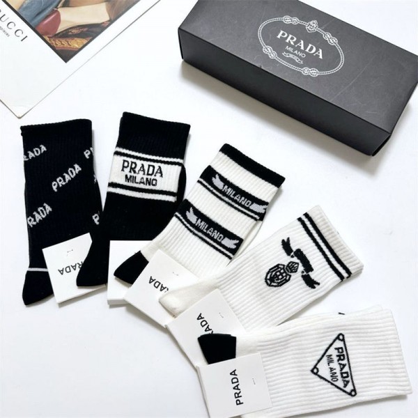 Prada プラダハイブランド ソックス 綿製レディース向け 靴下 かわいいコットン 靴下 メンズ 通気性ブランドソックス 男女兼用 ファッション