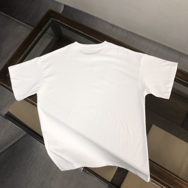 Prada プラダブランドＴシャツ 上着 肌着 メンズ tシャツ 綿100% スポーツＴシャツ 高品質 ゆったり 防菌防臭 吸汗速乾 快適 柔らかい 男女兼用 春夏秋冬S-5XL