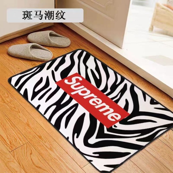 Supreme シュプリームステューシーブランド 泥落としマット カーペット大幅応接間ラグ 洗える 部屋マット カーペット 消音 抗菌ブランド シャワーマット吸水CDGオフ-ホワイトブランドマット室内 滑り止め