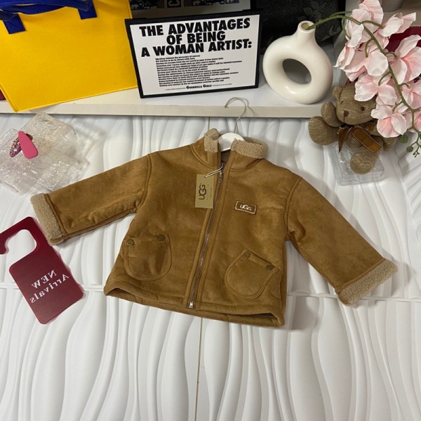 ブランドUGG子供服 ボアジャケット アグキッズ裏起毛コート アウター キッズ 男の子 裏起毛 暖かい 秋冬コート 90¬140CM ブルゾン ボーイズ 撥水 防寒 春 秋 冬 スタジャン 上着 通園 通学 ギフト