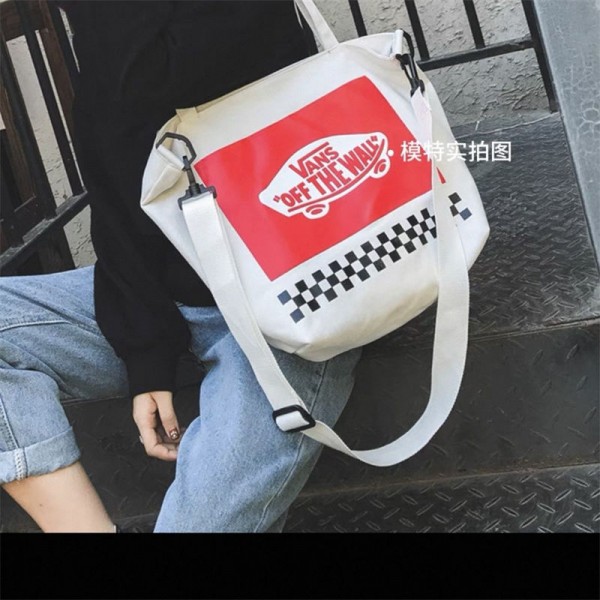 VANS ハイブランドトートバッグ レディース 大容量 ヴァンズ ショルダーバッグ トートバック キャンバストートバッグ 帆布 a4 メッセンジャーバッグ 斜め掛け 通勤 通学 軽量 無地 