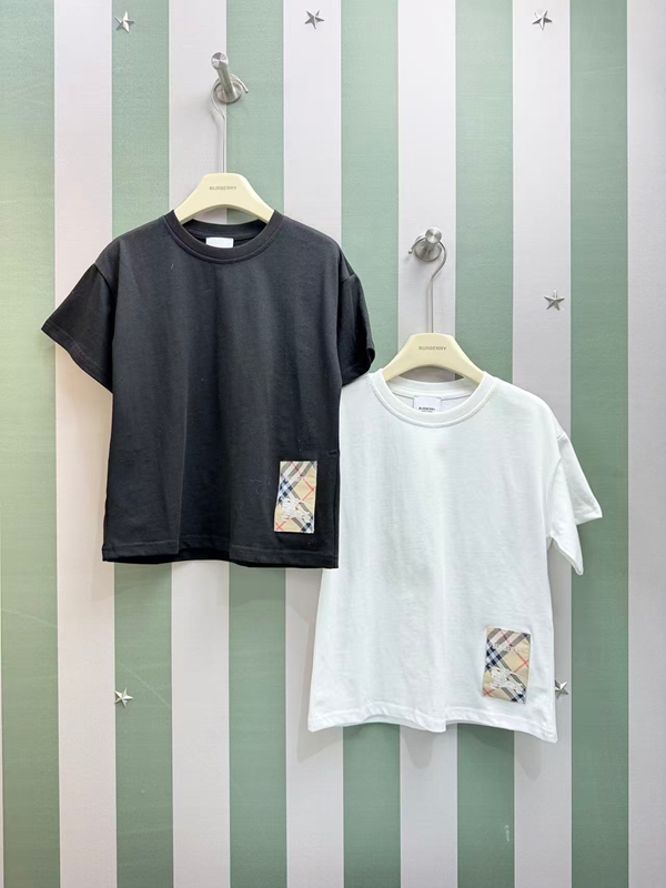 Burberryキッズ半袖tシャツ