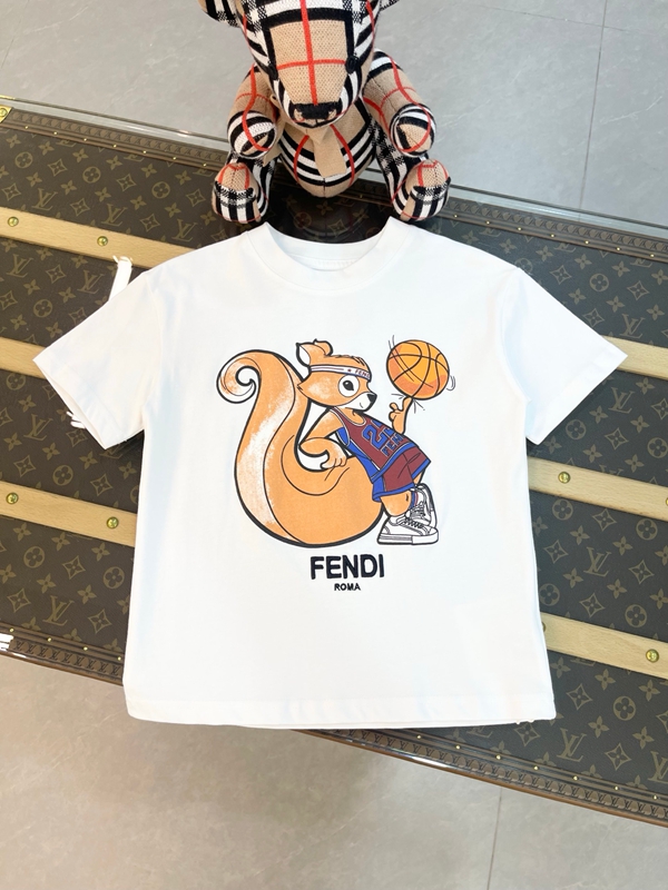 フェンディレディースメンズＴシャツ