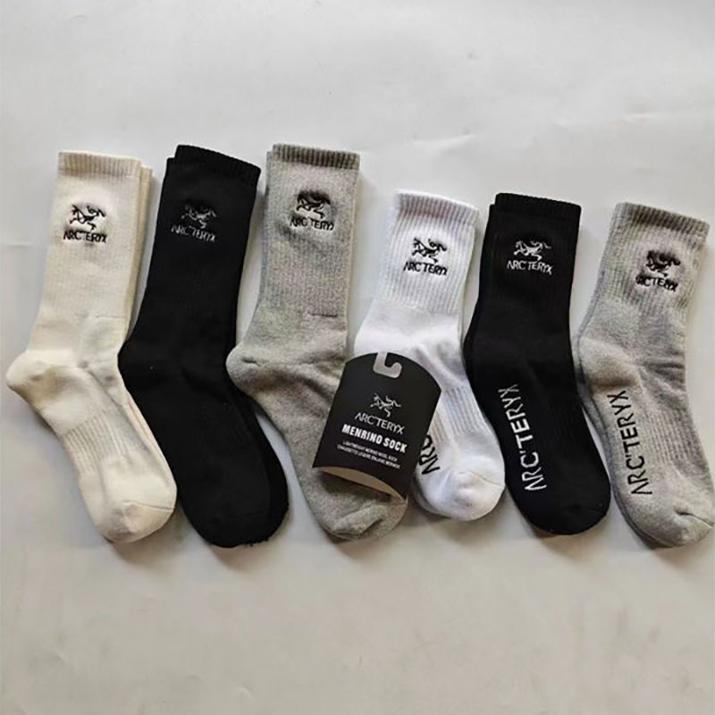 ブランドARC'TERYXミドルソックス 高品質